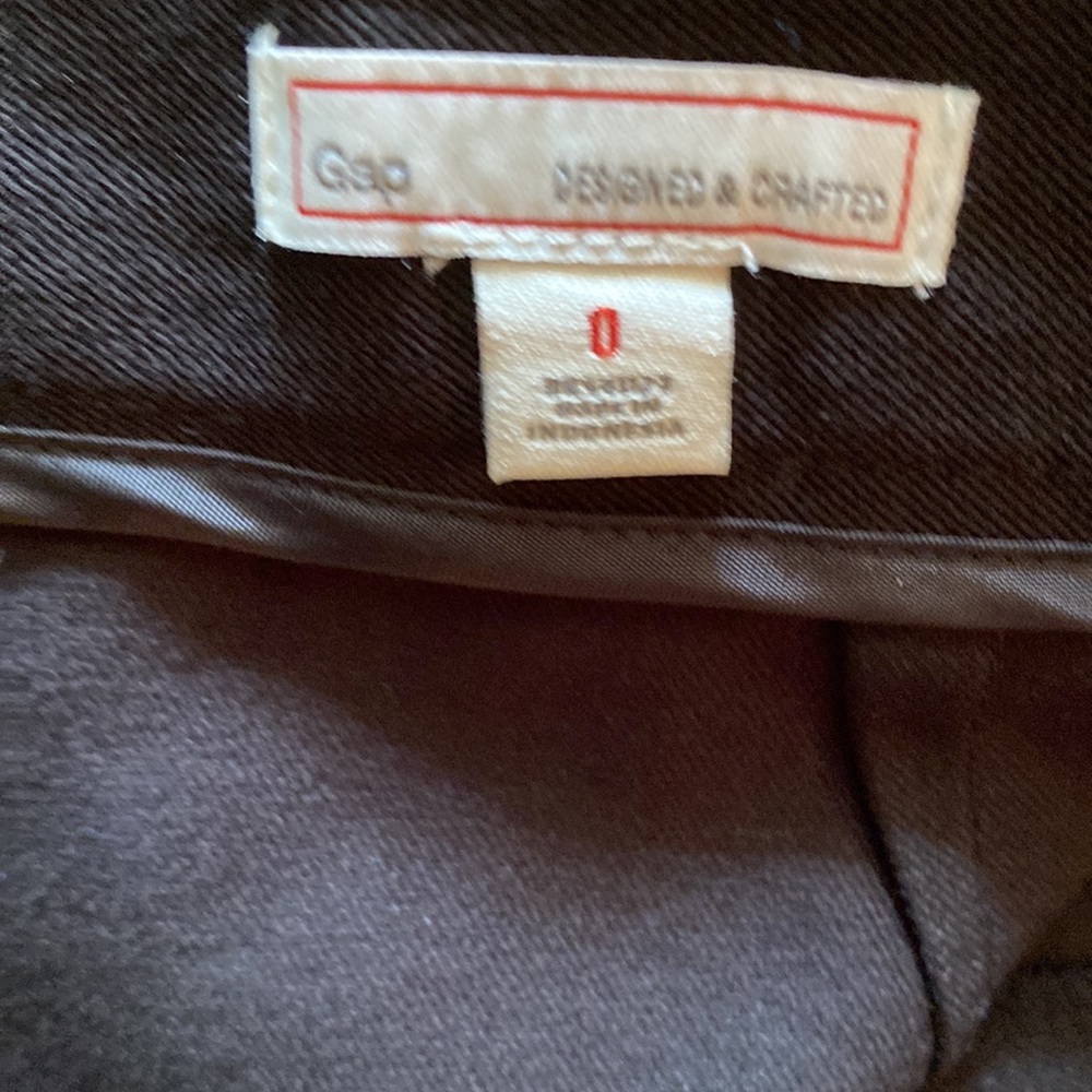 Gap skirt - Picture 3 of 3